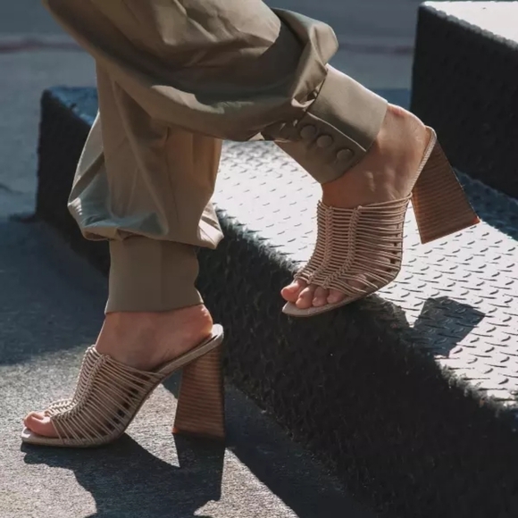 NEW Sam Edelman Laurette Light Green Block Heel Mule Sandal Size 6.5 - Picture 3 of 13